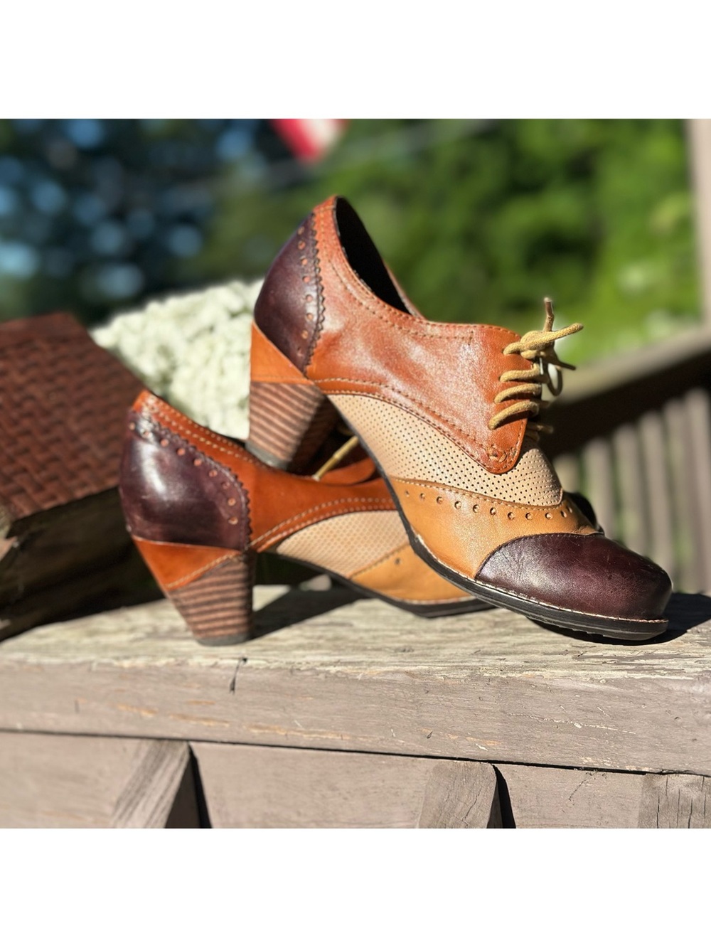 L’Artiste by Spring Step Women’s Bardot Oxford Style Pump US Size 6.5-7